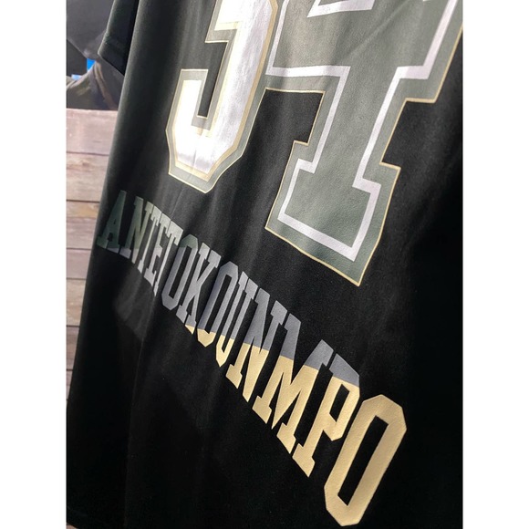 milwaukee bucks Giannis Antetokounmpo T Shirt NBA Large - Picture 8 of 10